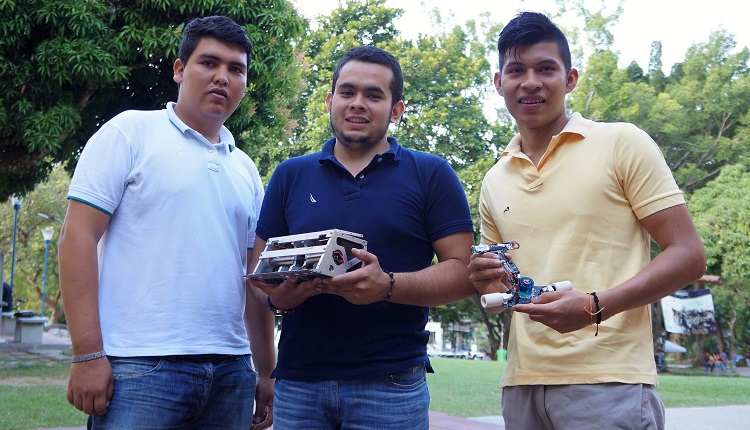 Imagen jóvenes de Ingeniería Electrónica Unibagué